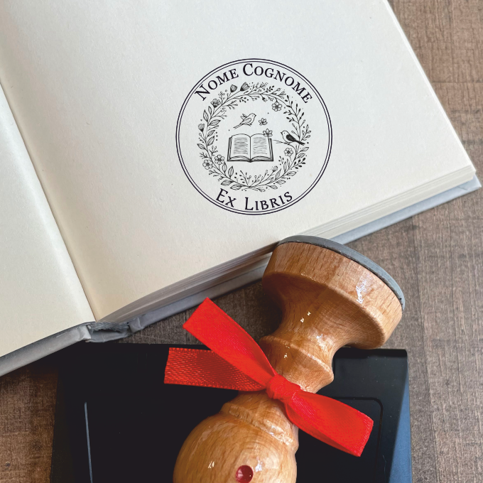 Timbro Ex Libris Gli Uccellini - d. 40 mm