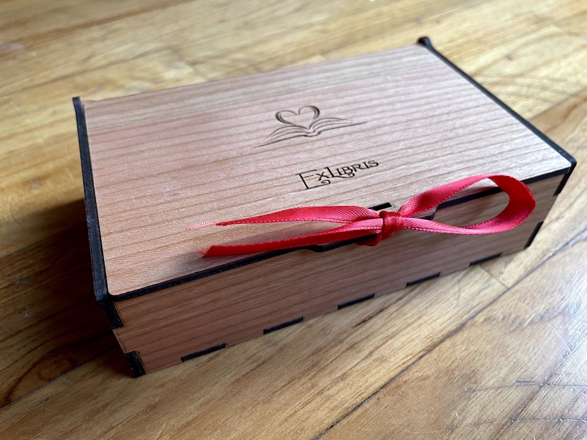 Confezione Regalo in Legno per timbri a secco - TimbriExLibris